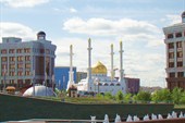 Мечеть на фоне города